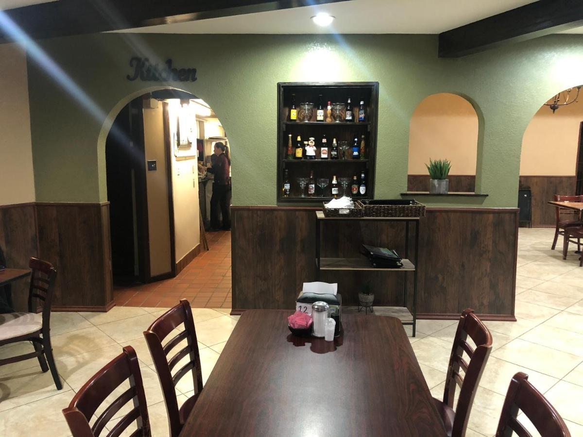 Royal Inn Port Lavaca Εξωτερικό φωτογραφία