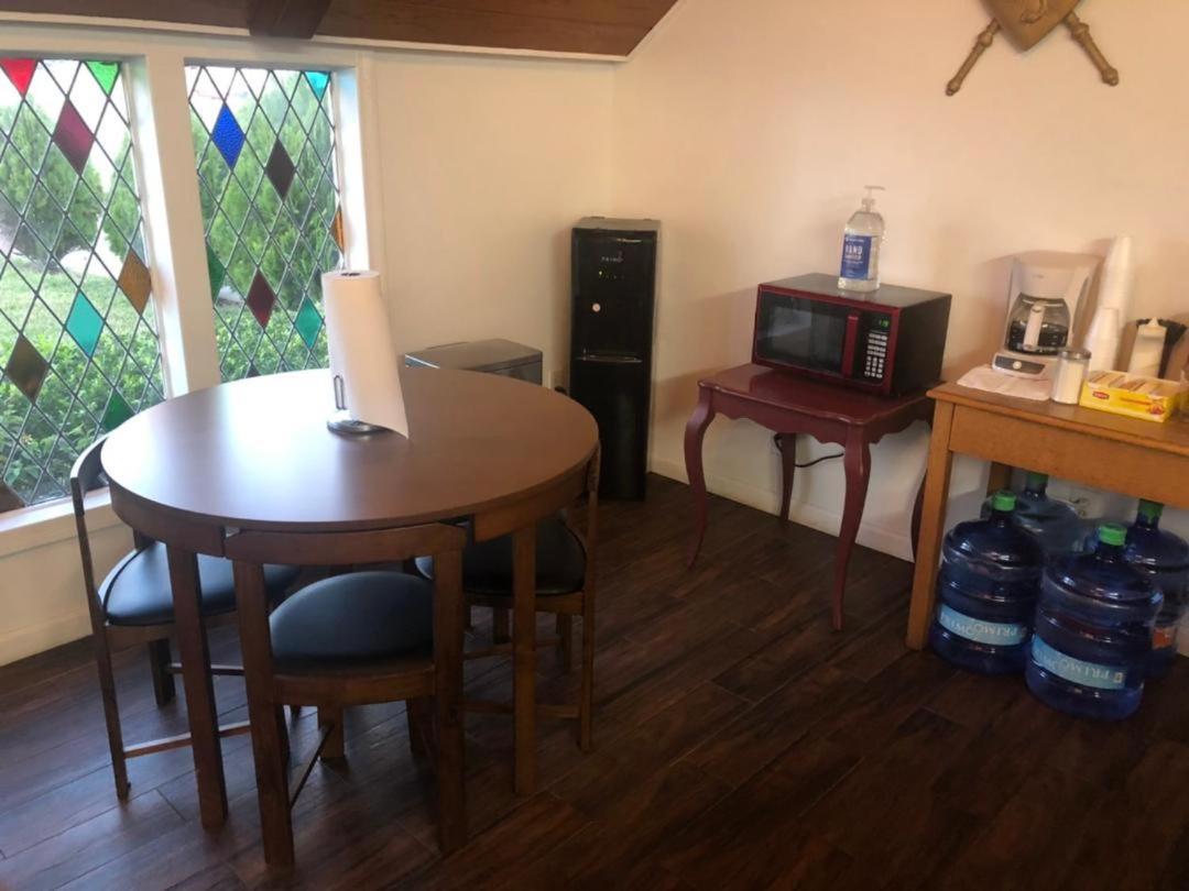 Royal Inn Port Lavaca Εξωτερικό φωτογραφία